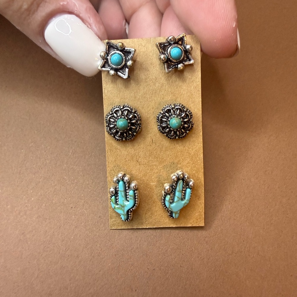 🩵BUNDLE AND SAVE 🩵(3/$16) Turquoise Accent Silver-Tone Stud Earring Set - 3 Pair